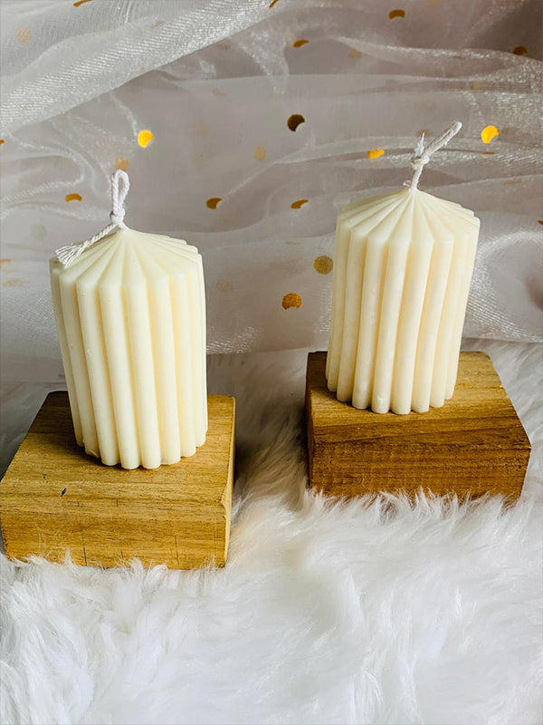 Small Crinkle Candle